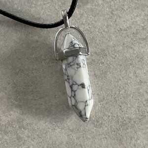 white howlite crystal pendant necklace witchy new age